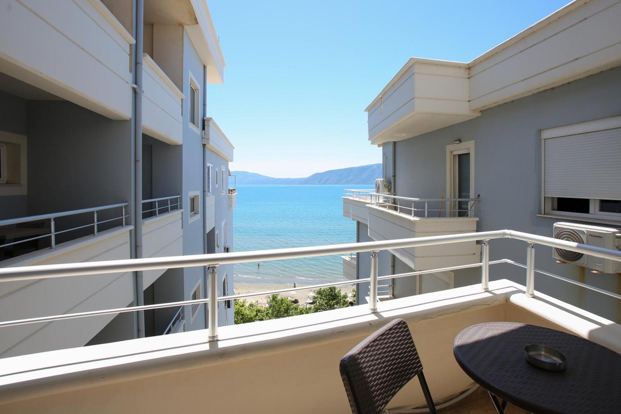 Oasis Residence Vlorë Exterior foto